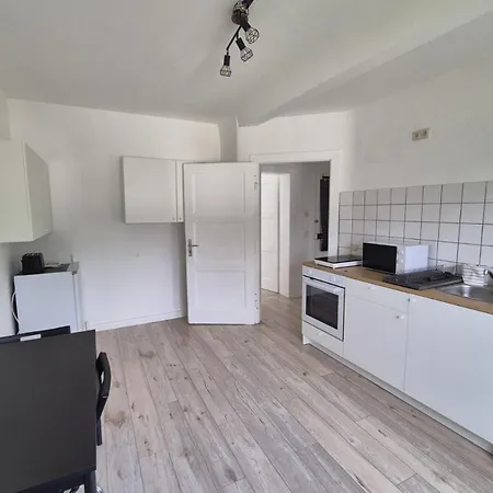 Apartment L21 *