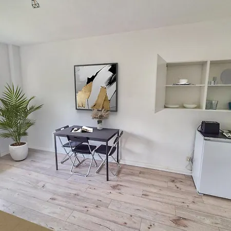 L21 Apartment *
